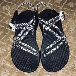 LIMITED EDITION Chacos